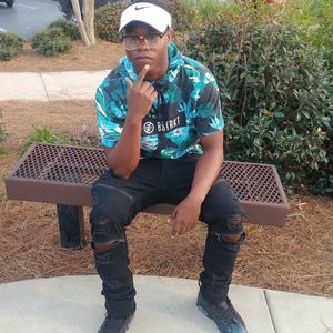 Meet your Posher, Justin